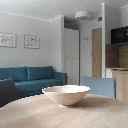 アパート Atena シフィノウイシチェ