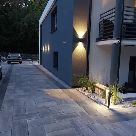 Atena アパート *