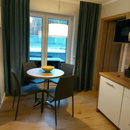 アパート Atena *