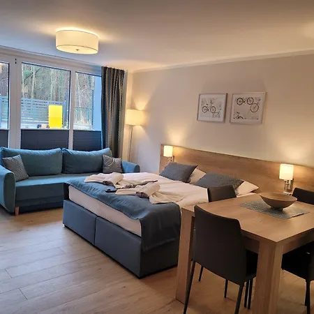 Atena アパート シフィノウイシチェ